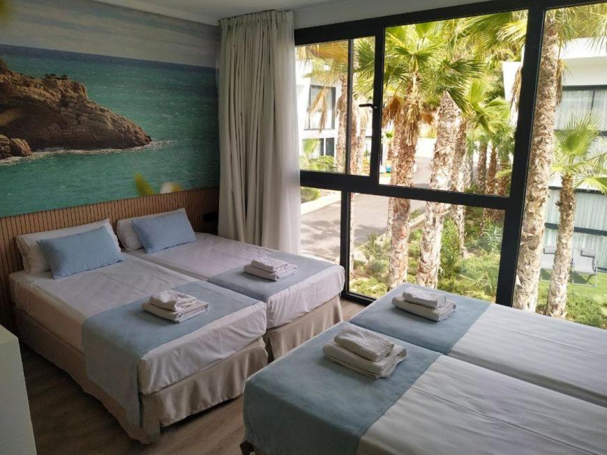 Hotel Alannia Salou Zewnętrze zdjęcie